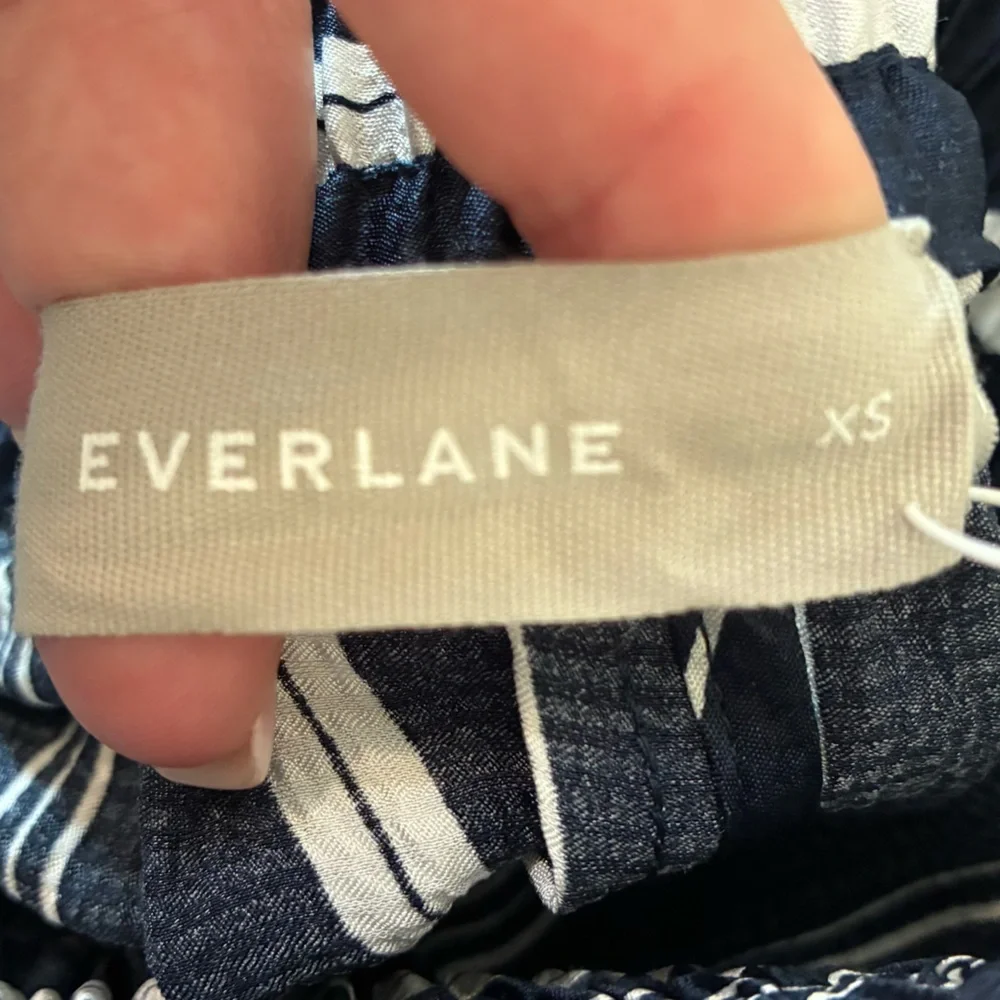 Everlane New‎ Size XS Viscose Satin Wide Leg Pull On Pant Blue White Striped